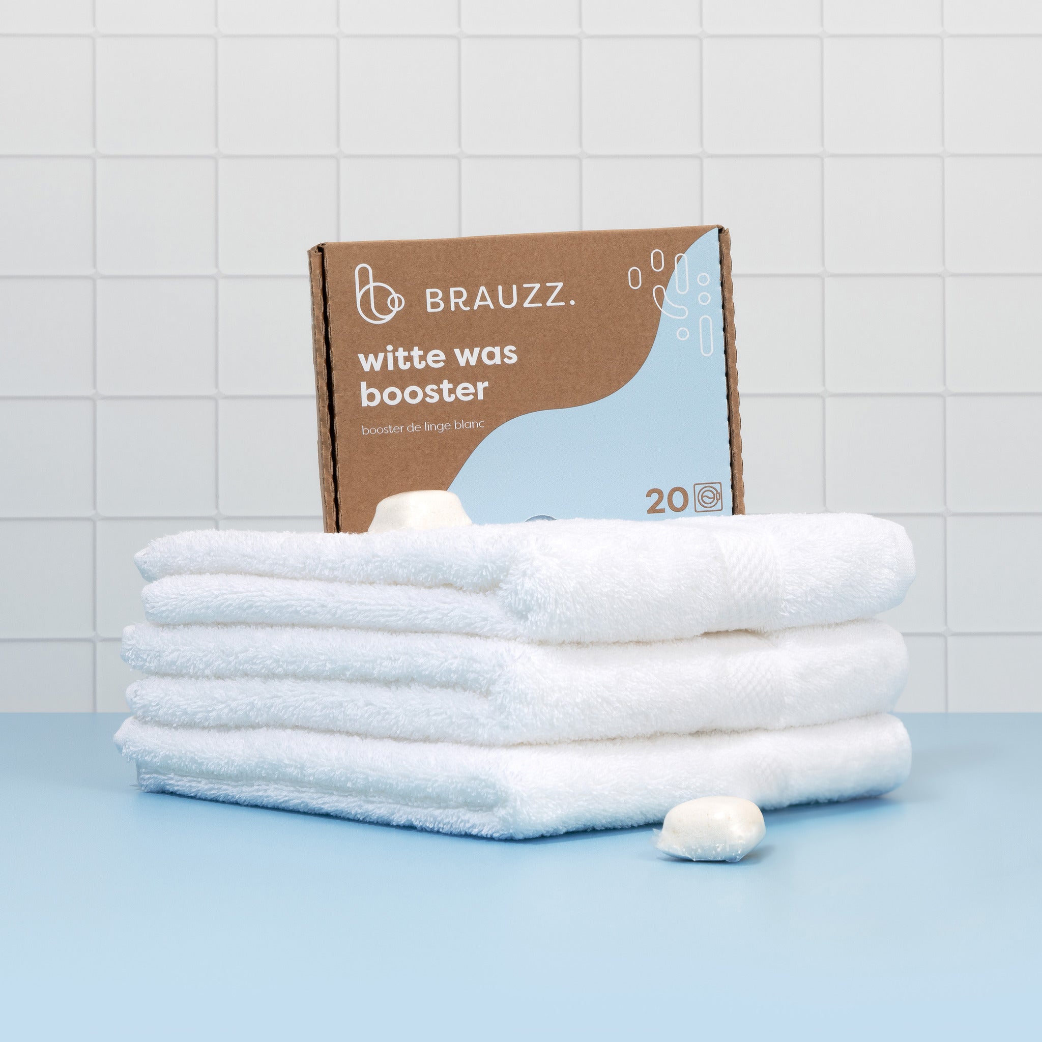 White laundry booster | 2+1